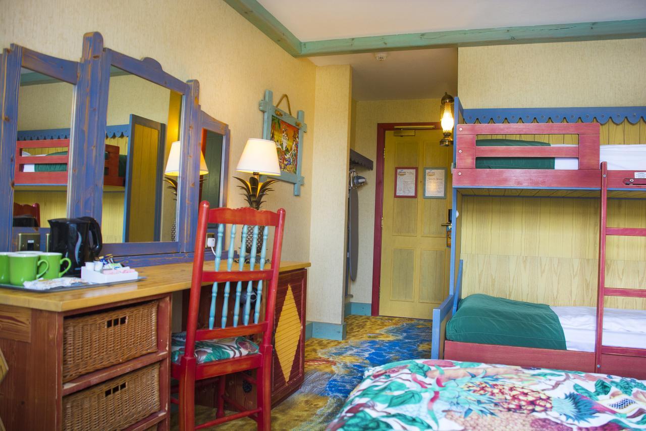 Splash Landings Hotel Biddulph  Buitenkant foto